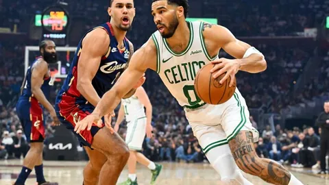 大乐透期号专家质合分析：CBA新疆VS南京预测